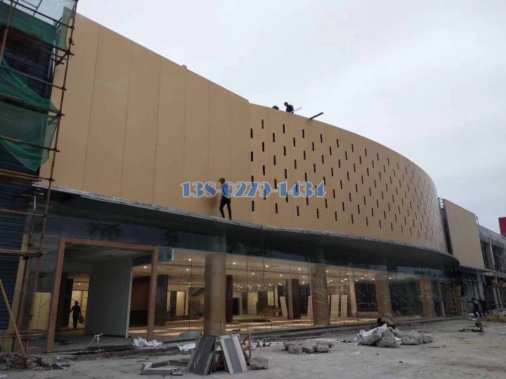 镂空外墙铝单板安装完毕 镂空外墙铝单板安装完毕