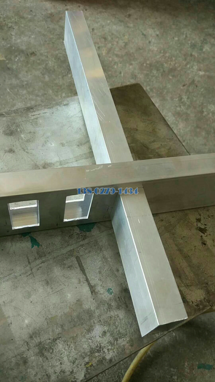 �T�X����޽Ĥըåf�g�s��