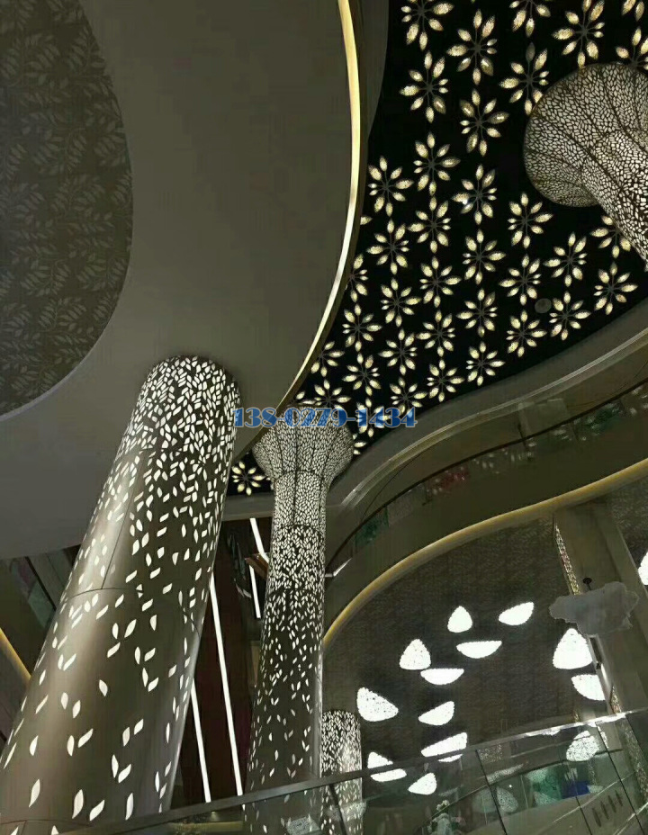 鏤空雕刻鋁包柱背貼亞克力