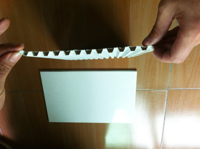 瓦楞铝板内部结构