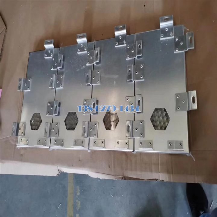 船用铝蜂窝板背面构件 船用铝蜂窝板背面构件