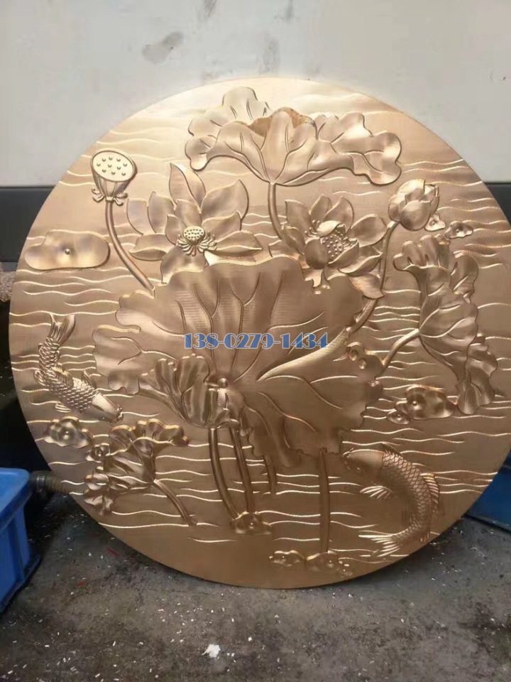 荷花图案浮雕铝板摆件 荷花图案浮雕铝板摆件