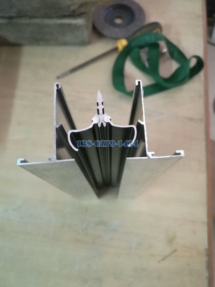 单向阀出风口百叶型材 单向阀出风口百叶型材