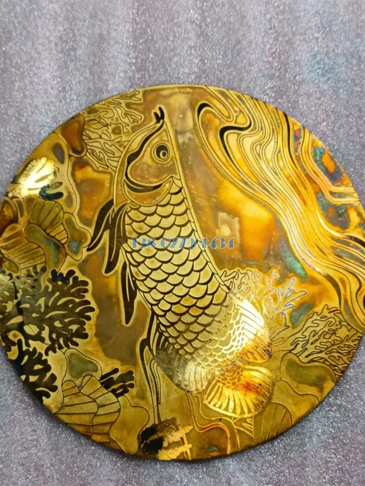 电镀金色金龙鱼图案腐蚀铝板 电镀金色金龙鱼图案腐蚀铝板