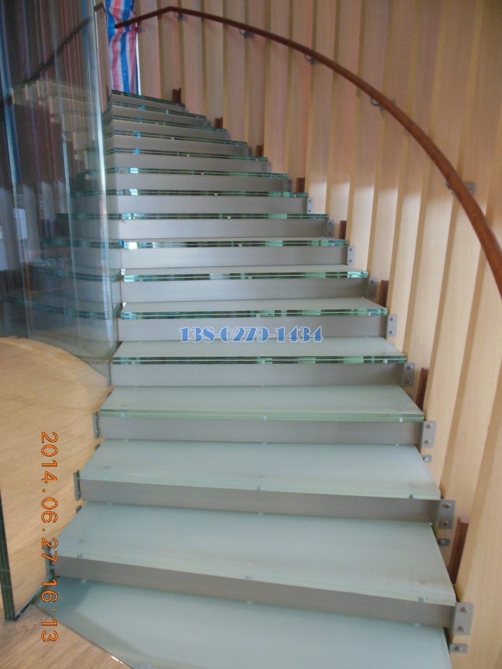 �T��q�ߦ��w��