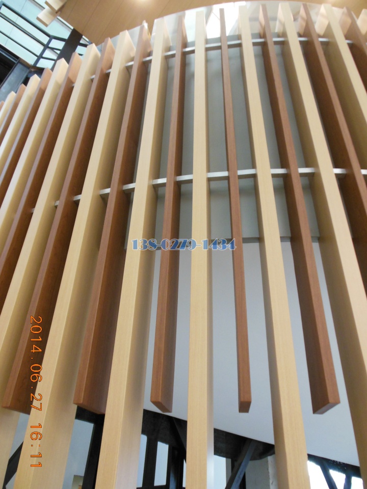 ���ξT��q���p���w��