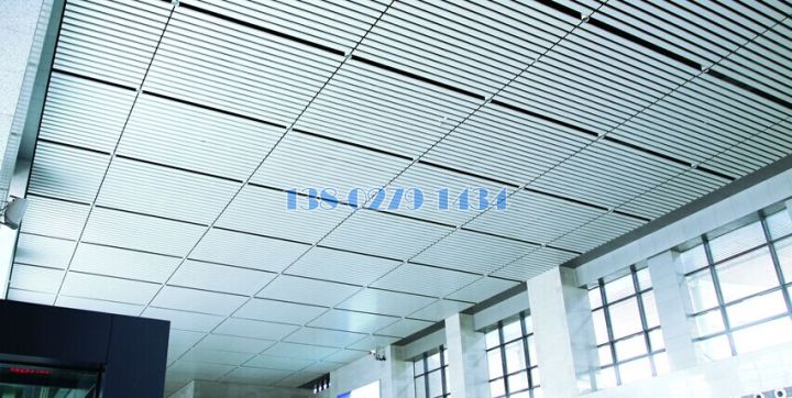 R型铝条扣成品图 R型铝条扣成品图