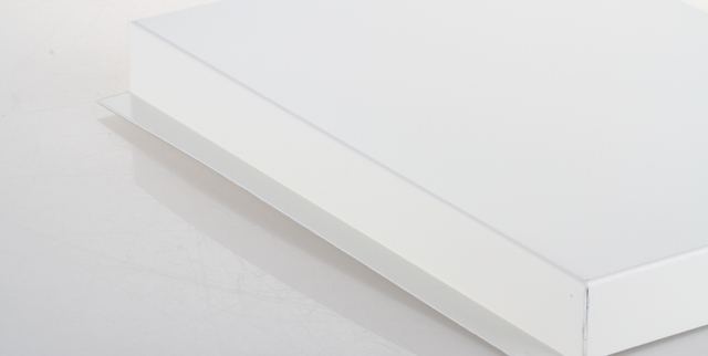 勾搭瓦楞铝板搭边细节图