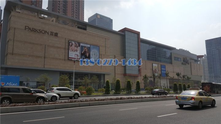 万象城西侧幕墙铝单板外墙一角 万象城西侧幕墙铝单板外墙一角