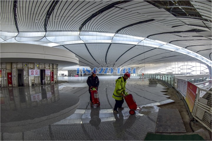 �Ⲽ�U�Q���T��q�w�˧���