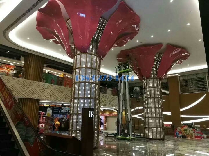 紫红色高光双曲铝单板花朵包柱吊顶 紫红色高光双曲铝单板花朵包柱吊顶