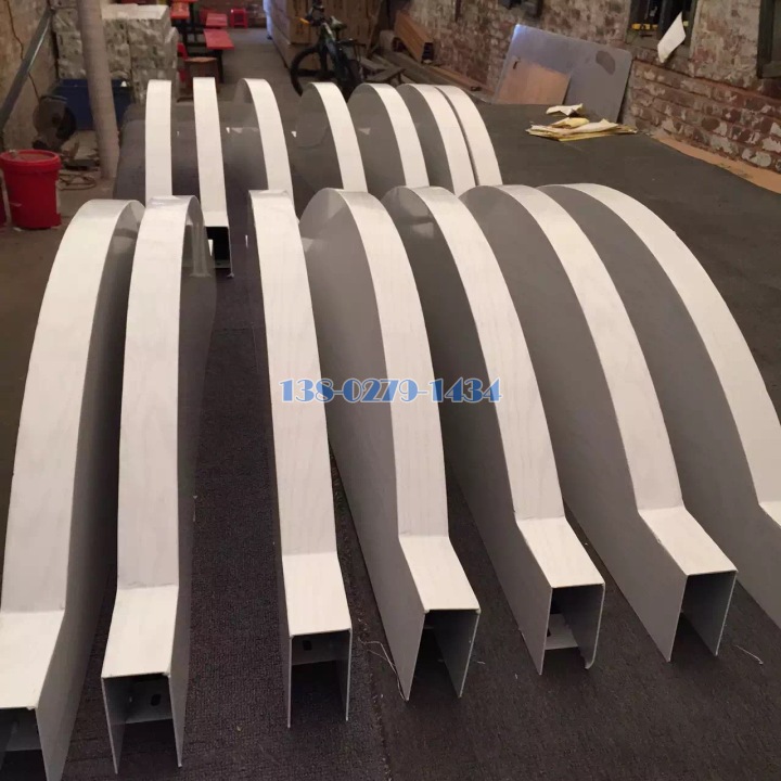 弧形铝方通成品 弧形铝方通成品