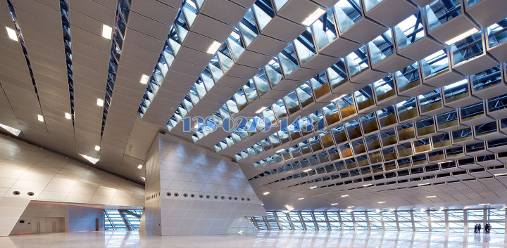 �γ��z����ξT��O�Q��