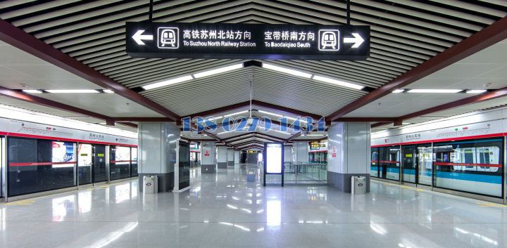 蘇州地鐵吊頂鋁圓管